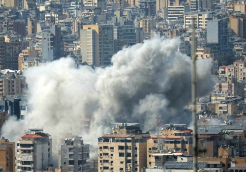 Mija czas dany przez Trumpa. Iran apeluje do młodych o tworzenie żywych tarcz