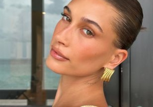 Przywraca hit sprzed lat. Perłowe paznokcie uwielbiały nasze babcie