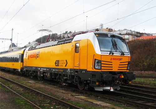 Pociągi nie przyjechały, pasażerowie zostali na peronach. Warszawa odczuła chaos po decyzjach RegioJet