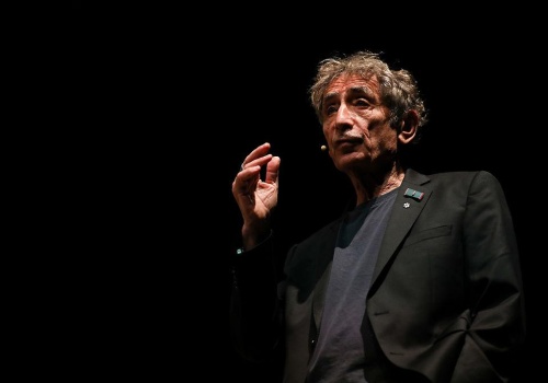 6 głębokich prawd Gabora Maté o życiu. Mogą odmienić twoje spojrzenie na siebie i otaczającą cię rzeczywistość