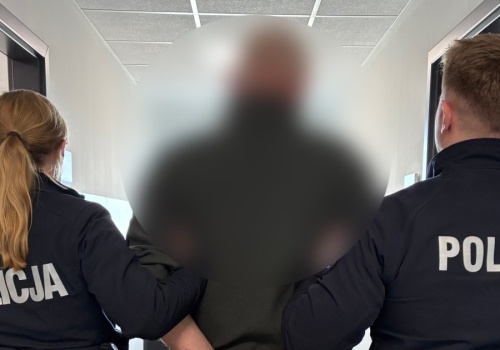 Awantura w domu skończyła się aresztem. 49-latek zaatakował rodziców