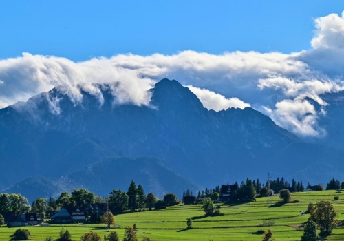 Wiatr halny w Tatrach. Dlaczego jest tak niebezpieczny?