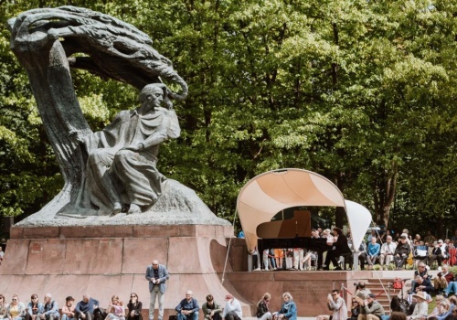 Zamieszanie z Koncertami Chopinowskimi w Łazienkach Królewskich. Muzyka będzie, ale nie na żywo