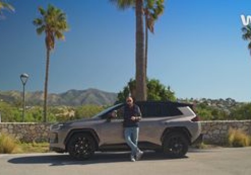 Wideo: Pierwsza jazda Toyotą RAV4 szóstej generacji. Czy światowy numer 1 odniesie sukces w Polsce?