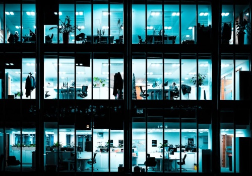 Kapitał krajowy przejmuje rynek nieruchomości inwestycyjnych. Biura wracają do łask