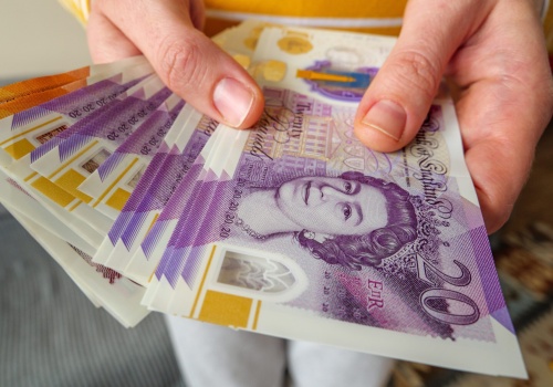 Zmiany w Child Benefit od 6.04.2026. Czy świadczenie przysługuje dzieciom Polaków w UK?