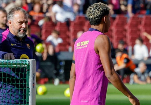 Flick zareagował na zachowanie Yamala. Postawił sprawę jasno