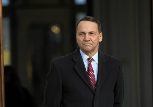 Spięcie na linii Polska-Węgry. Wystarczyły dwa słowa Sikorskiego