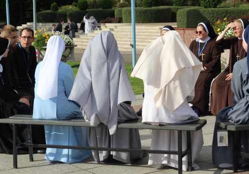 Rusza globalny program pomocy dla starszych i chorych sióstr zakonnych