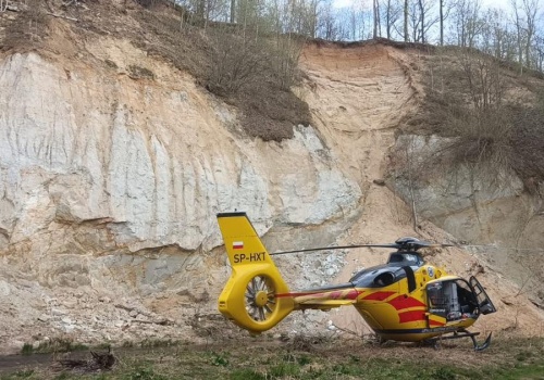 Mężczyzna spadł ze skarpy w Wielkanoc. Służby wpadły na niespodziewany trop