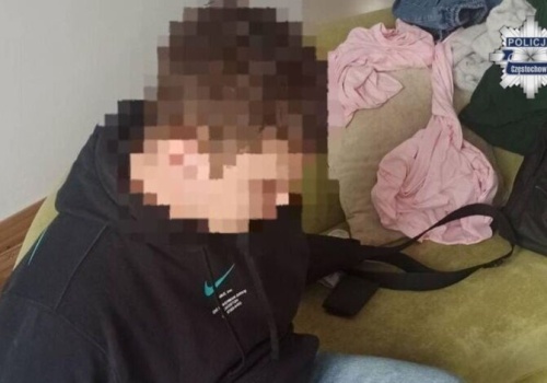 Ukrywali się, ale wpadli. Policyjni „łowcy głów” rozbili duet poszukiwanych