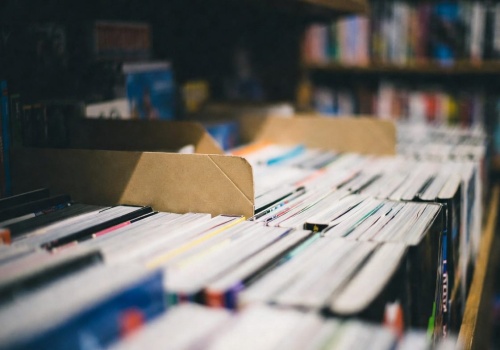 Tezeusz żegna się z Empikiem. Kończy się współpraca, którą zapowiadano bardzo ambitnie