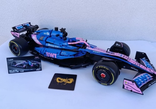 Recenzja zestawu klocków CaDA Bolid BWT Alpine F1 Team A525 C64012W