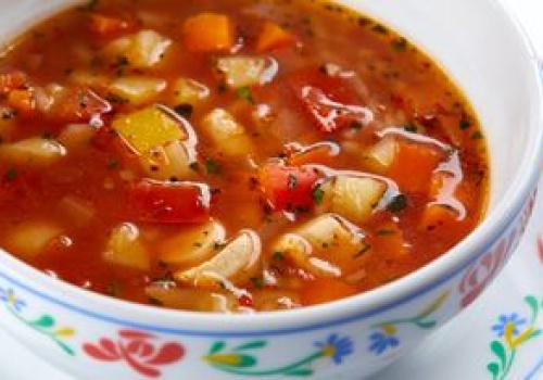 Prosta zupa z papryki. W okamgnieniu znika cały gar