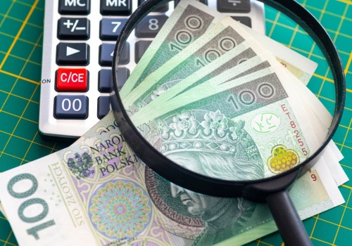 Listonosz zapuka do drzwi i zapłaci więcej niż zwykle. Emeryci czekali na to tygodniami