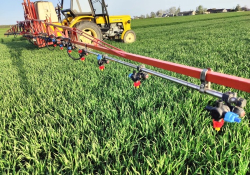 Kurs chemizacyjny 2026. Czy da się on-line? Ile kosztuje?