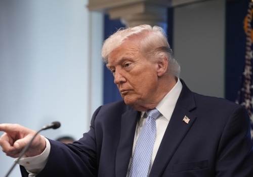 Donald Trump wstrzyma bombardowania i ataki na Iran. Jest jednak warunek