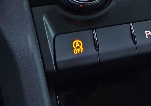 Wyłączyłeś start-stop? Nie przejdziesz przeglądu. UE wprowadza zmiany