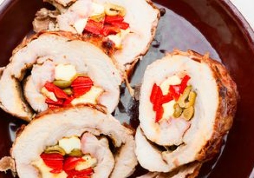 Faszeruję i zawijam. Dla mojej rodziny zwykle kotlety mogłyby już nie istnieć