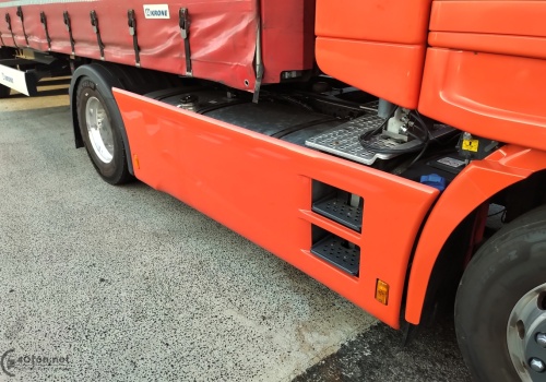 Ropa naftowa gwałtownie potaniała – zawieszenie broni daje nadzieję na dostawy