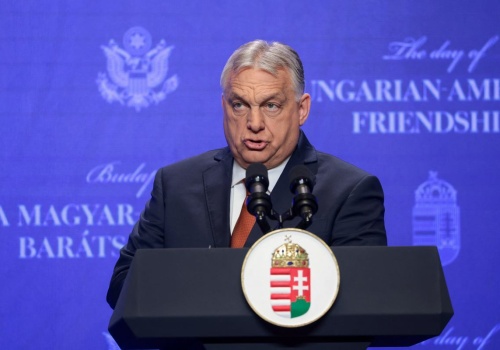 Partia Orbana ma coraz większy problem. W sondażach rośnie poparcie dla opozycyjnej Tiszy