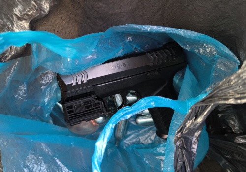 Groził, bo nie był zadowolony z obsługi – został zatrzymany przez kryminalnych z Wawra