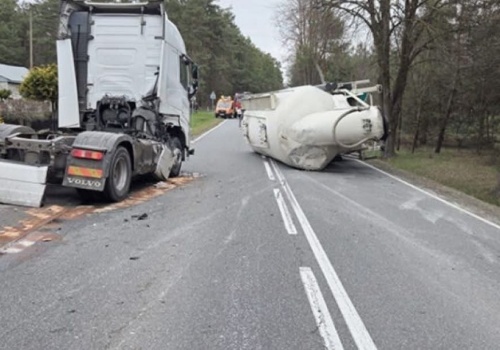 Uwaga kierowcy! Droga Krajowa nr 79 w okolicach Tarłowa zablokowana