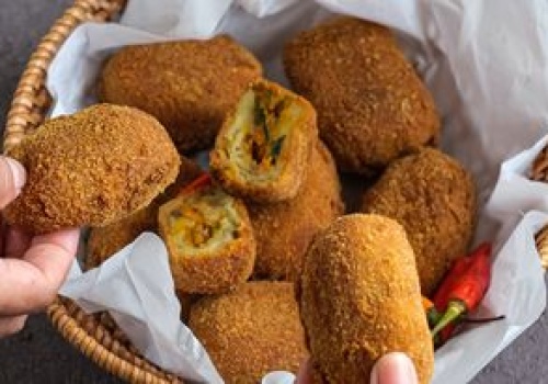 Do tych krokietów nie potrzeba naleśników. Trzy propozycje farszu