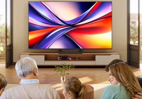 65-calowy telewizor Hisense QLED na wiosennej wyprzedaży. Cena zleciała o 700 zł