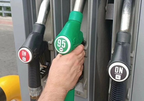 Orlen zmienia ceny paliw. Diesel tanieje, benzyna drożeje