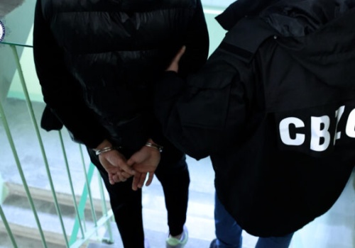 13 zatrzymanych w sprawie oszustw typu BEC