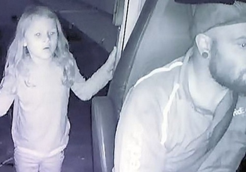 7-letnia dziewczynka zabita przez kierowcę FedExu. Zdjęcie z kabiny obala wersję obrony