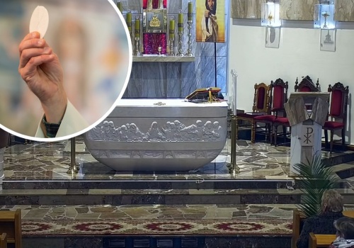 Spór o Komunię na rękę. Parafianie składają skargę po zajściu w kościele