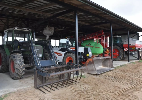 Budynek gospodarczy bez zgłoszenia? 150 m² to tylko jeden z warunków