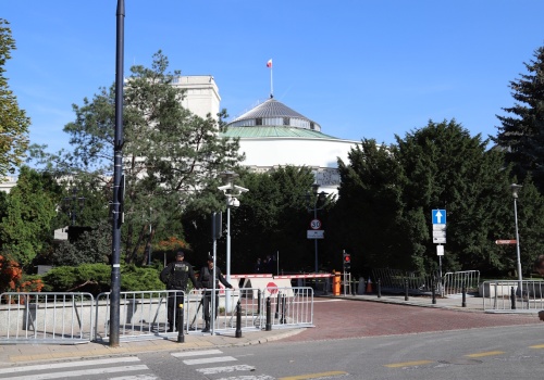 Pseudoślubowanie do TK w Sejmie. Siwiec: Niezbędny notariusz