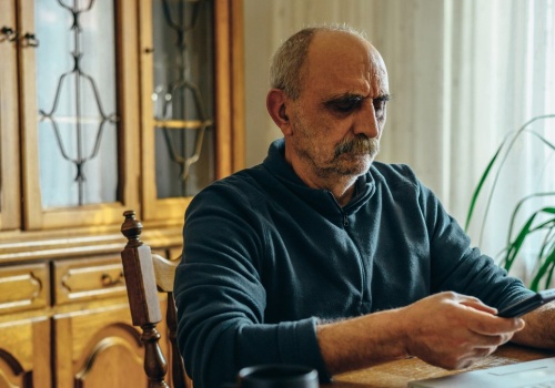 Coraz więcej seniorów dorabia do emerytury. Jest ich już ponad pół miliona