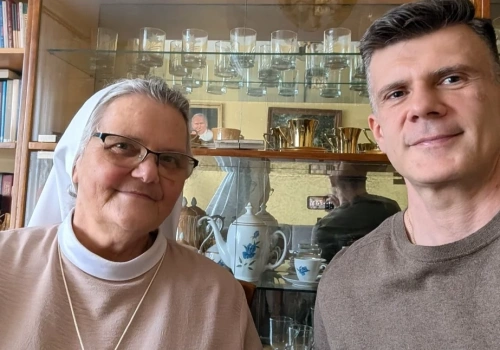 Dzieci nie mogą wrócić na ulicę! Siostra z Ciechanowa prowadzi zbiórkę na budowę szkoły