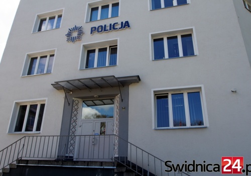 Seniorka nie dała się oszukać i poszła na policję