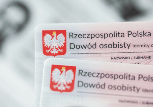 Masz taki rocznik w dowodzie? ZUS może być Ci winien pieniądze. Sprawdź, czy się kwalifikujesz