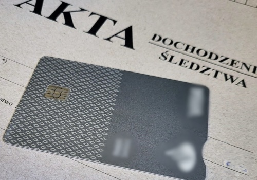 Tanie wino na cudzy koszt. Chciał sprawdzić, czy karta działa