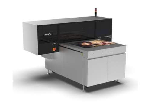 Epson prezentuje płaską drukarkę UV SC-V4000 A1 Plus dla wymagających zastosowań