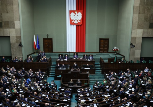 2403 zł dla każdego od 3. roku życia. W Sejmie zapadła decyzja