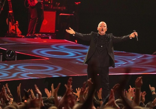 Włoskie, miłosne brzmienia. Eros Ramazzotti w Krakowie. Relacja i zdjęcia