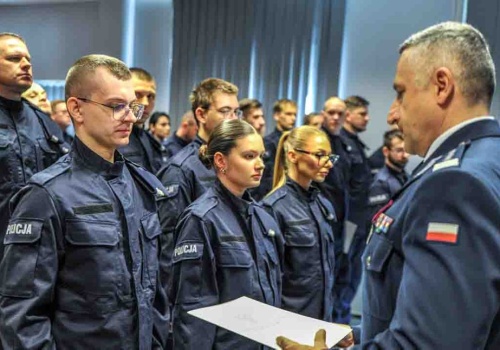 Lubska policja ma 50 nowych policjantów. Trafią również do Zielonej Góry (ZDJĘCIA)