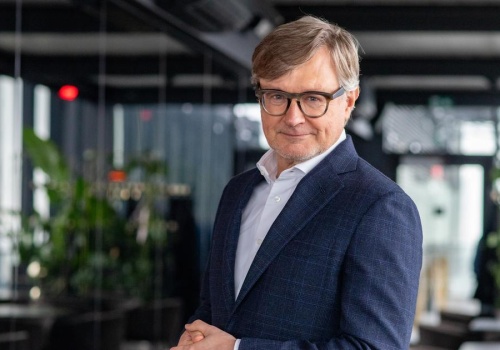 Erbud naprawia błędy z przeszłości i czeka na boom