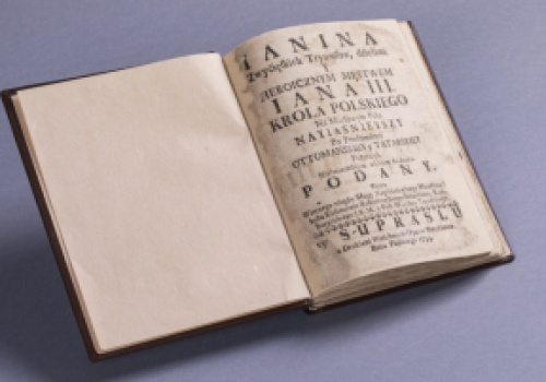 XVIII-wieczne wydanie biografii króla Jana III Sobieskiego z oficyny supraskiej - zabytkiem miesiąca w białostockim Muzeum Podlaskim