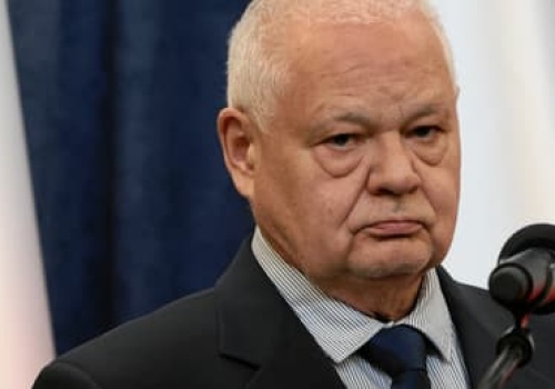 Tusk mógł posłuchać PSL i zarobić na złocie z NBP. Rynki nie wymierzą Polsce kary za cwaniakowanie