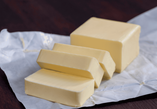 UOKiK ostrzega przed promocjami na masło. O jednym klienci kompletnie nie wiedzieli