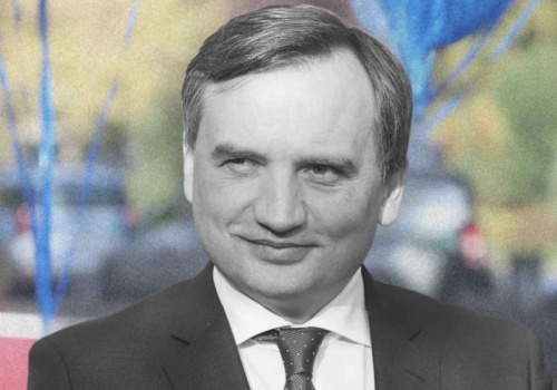 Ziobro i Romanowski rozchwytywani na świecie jako uchodźcy. Gosek wie coś więcej