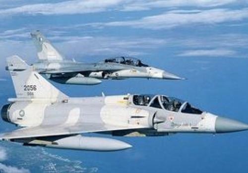 Nie chcą oddać Ukrainie myśliwców. Teraz potęga NATO na nich naciska